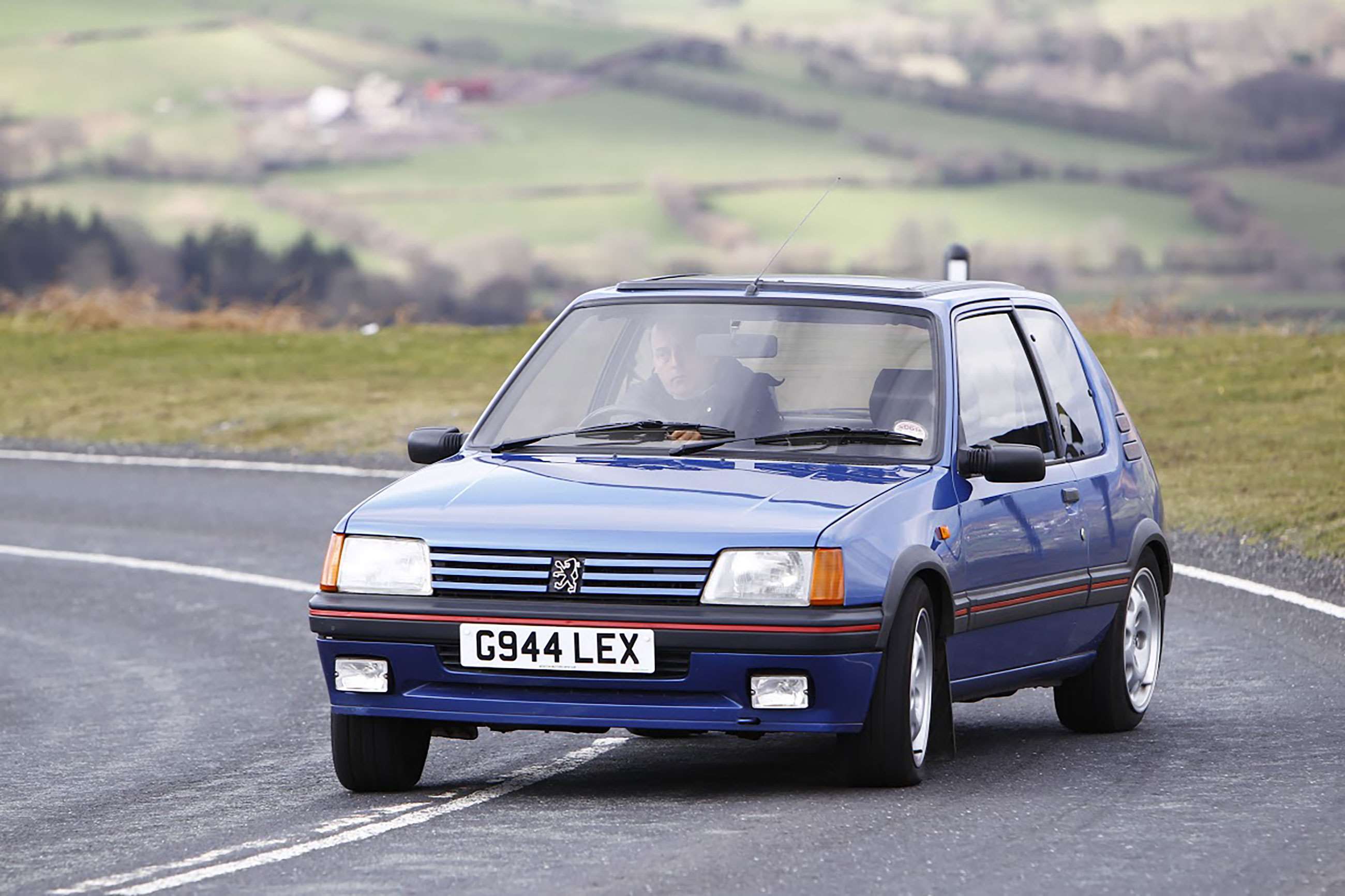 best-peugeot-road-cars-5-peugeot-205-gti-21012022.jpg