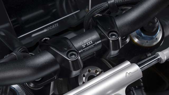 ducati-streetfighter-v4-08.jpg
