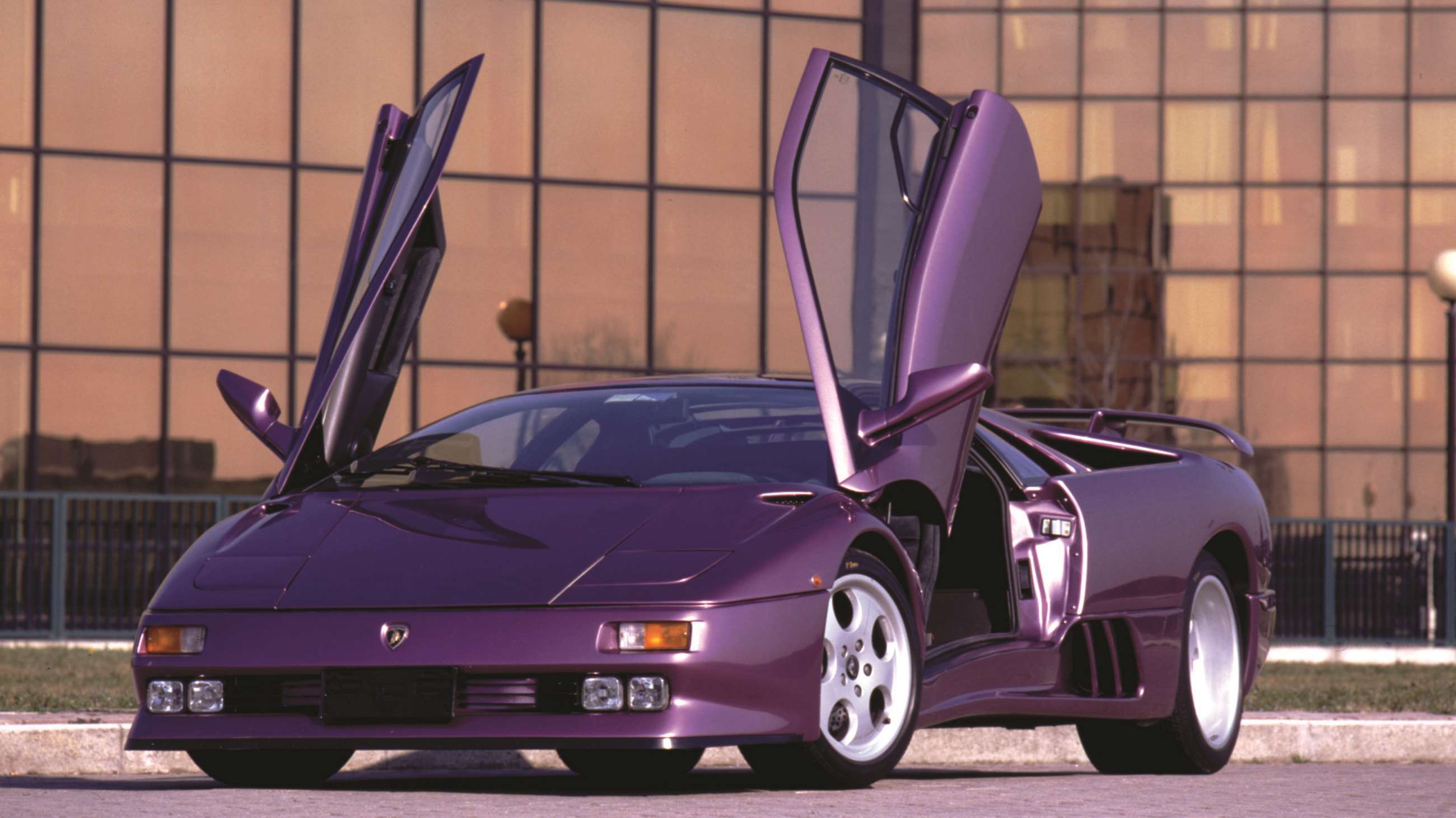 lamborghini-diablo-2600.jpg