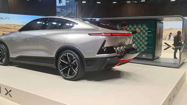weirdest-cars-from-paris-motorshow-2022-11.jpg