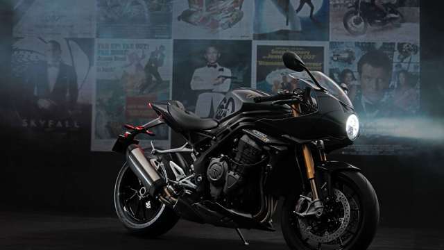triumph-speed-triple-1200-rr-bond-edition-04.jpg