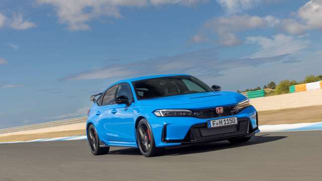 honda-civic-type-r-price-announcement-01.jpg