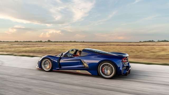 hennessey-venom-f5-roadster-05.jpg