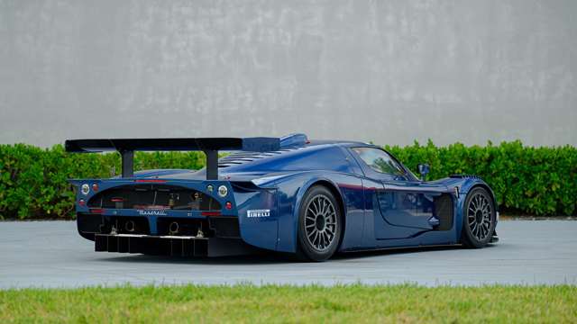 maserati-mc12-corse-bonhams-03.jpg