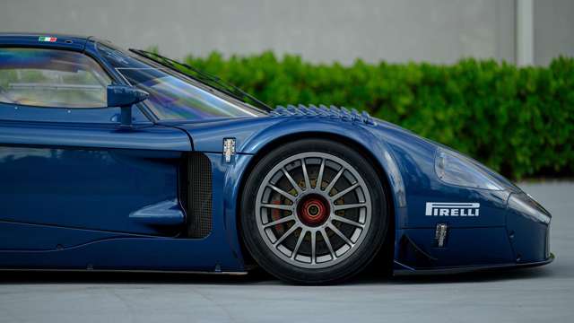 maserati-mc12-corse-bonhams-06.jpg
