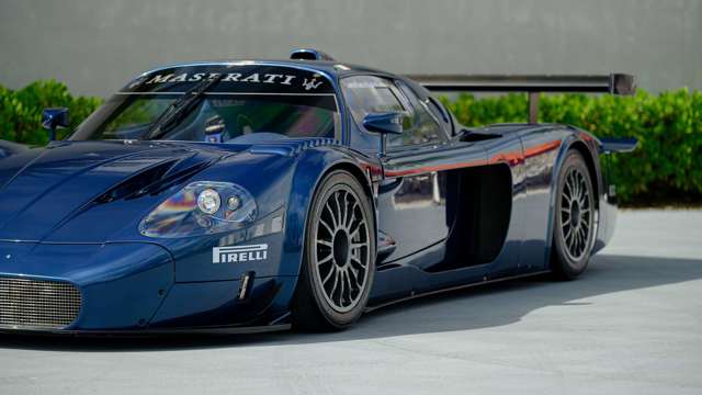 maserati-mc12-corse-bonhams-15.jpg