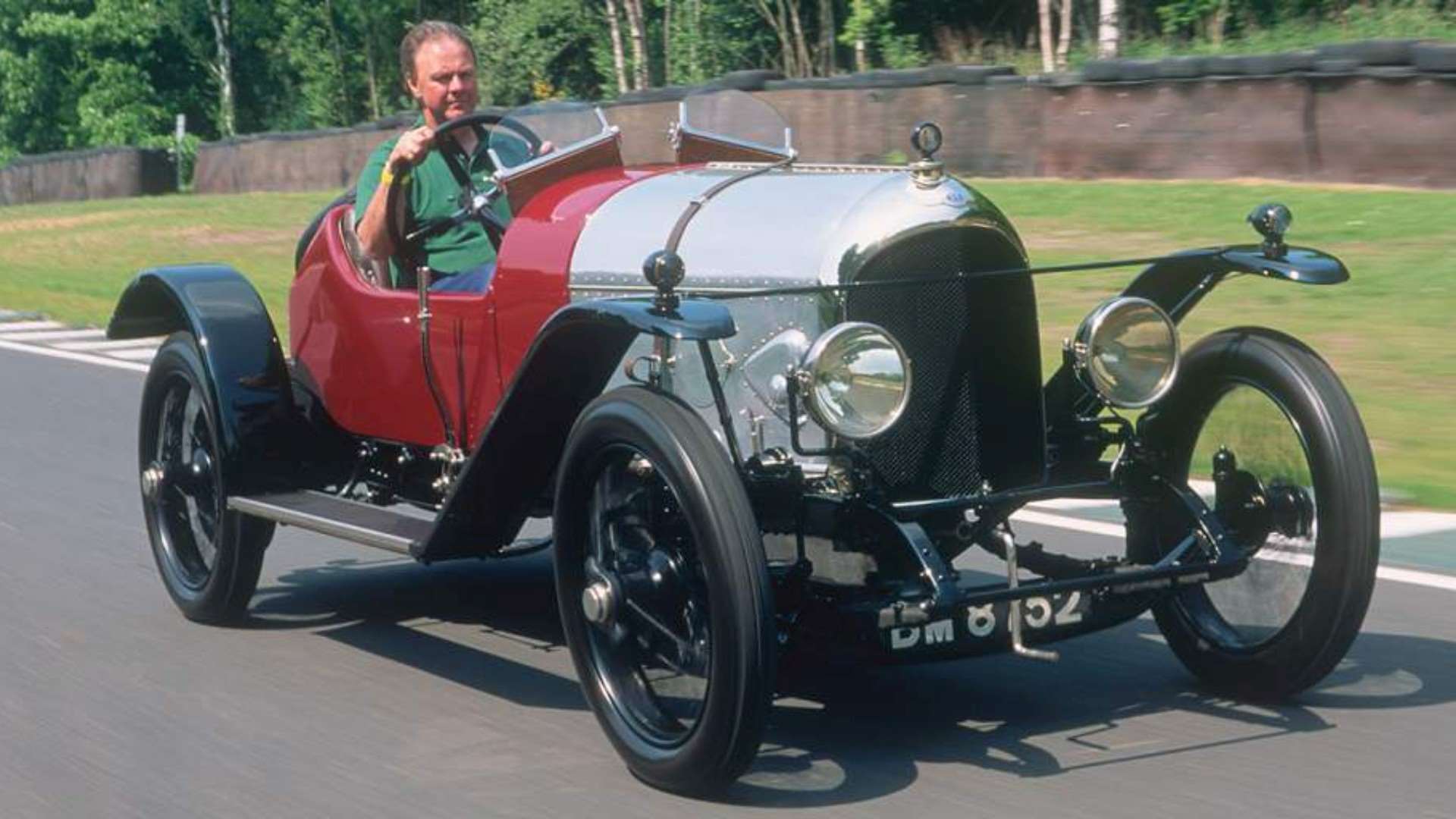 bentley_3_litre_gallery3_1398x699.jpg
