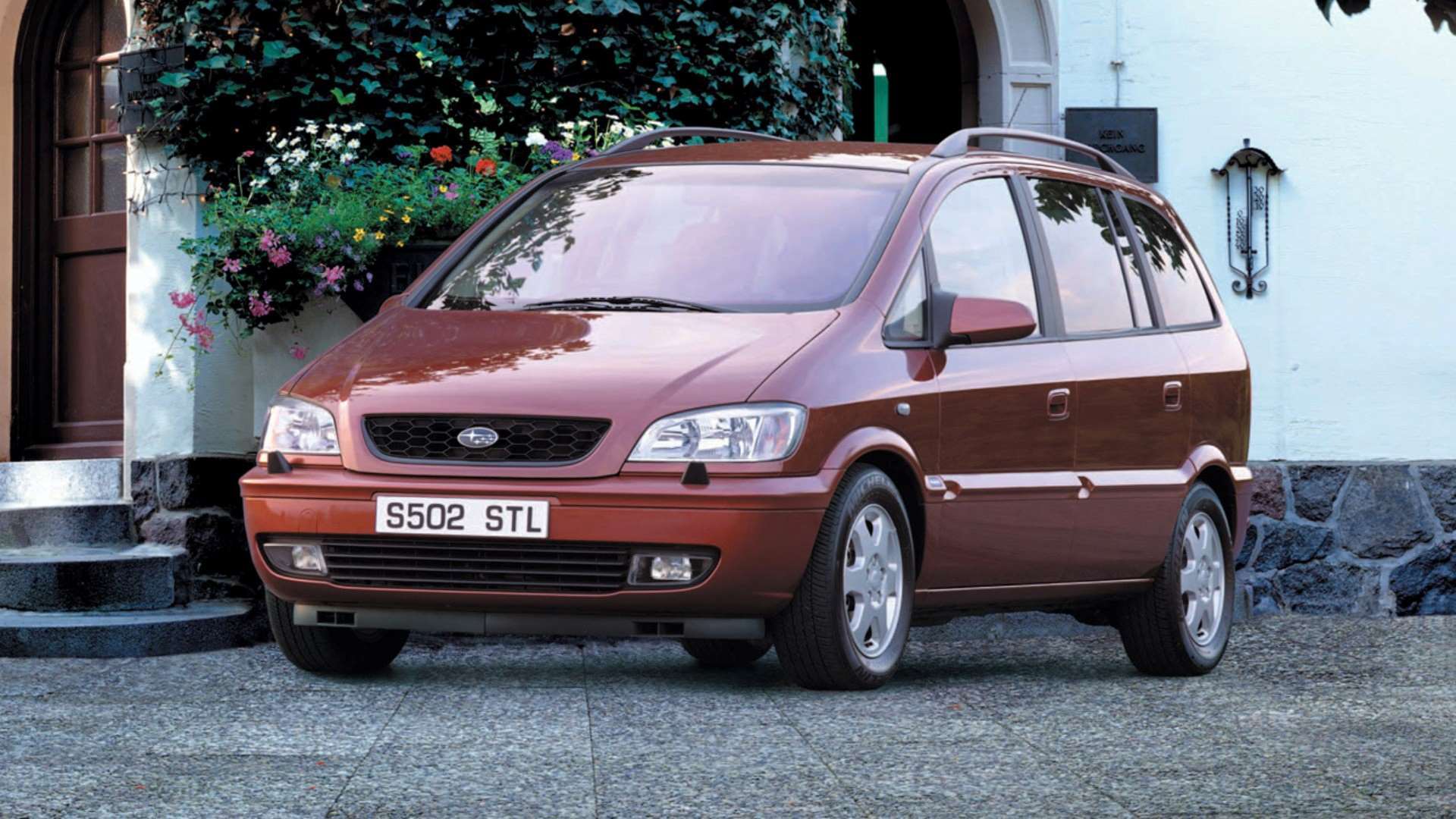 subaru_traviq_2001_images_2.jpg