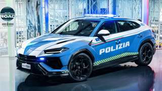 lamborghini-urus-performante-police-car---1.jpg