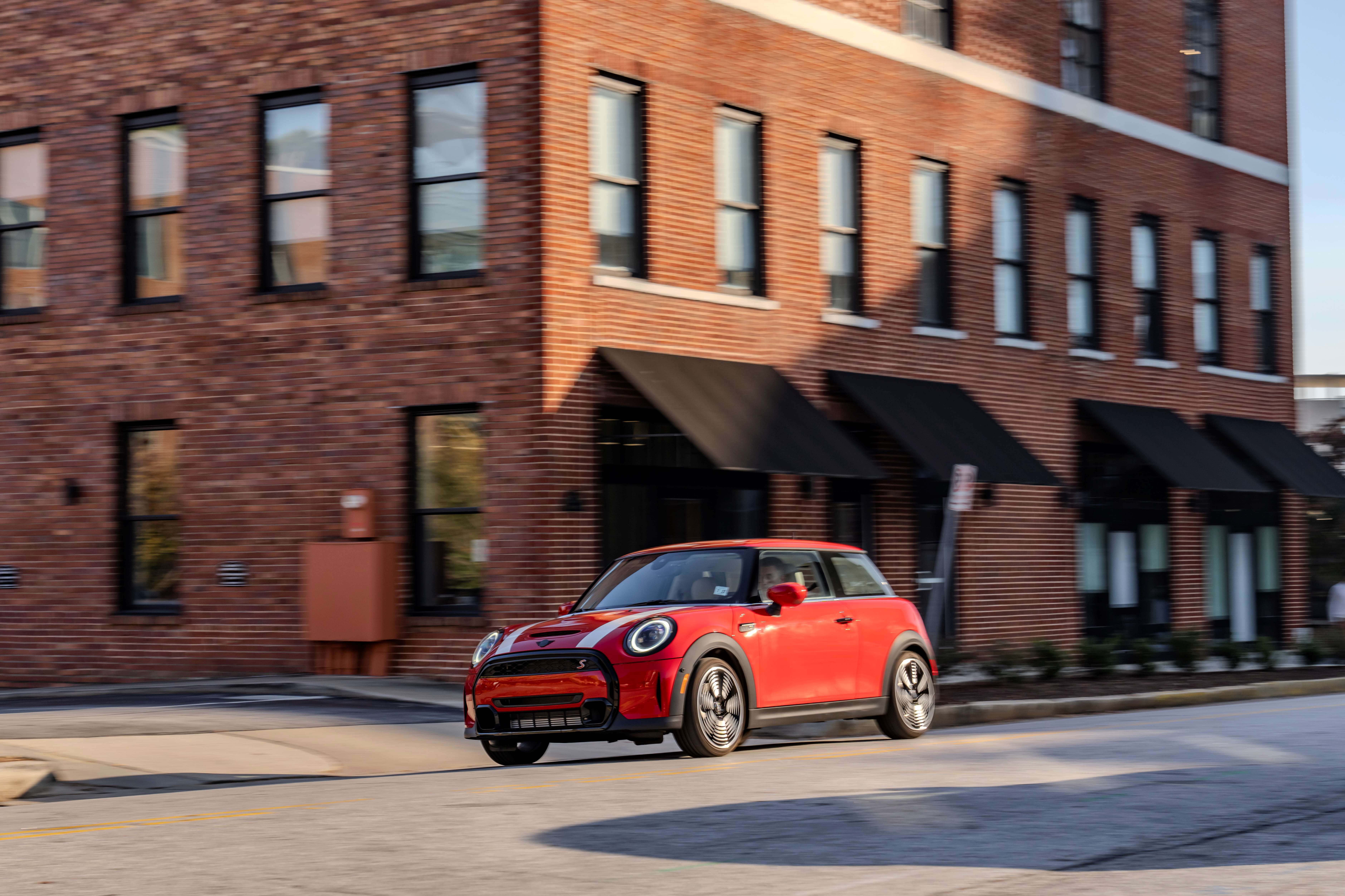 mini-hatch.jpg