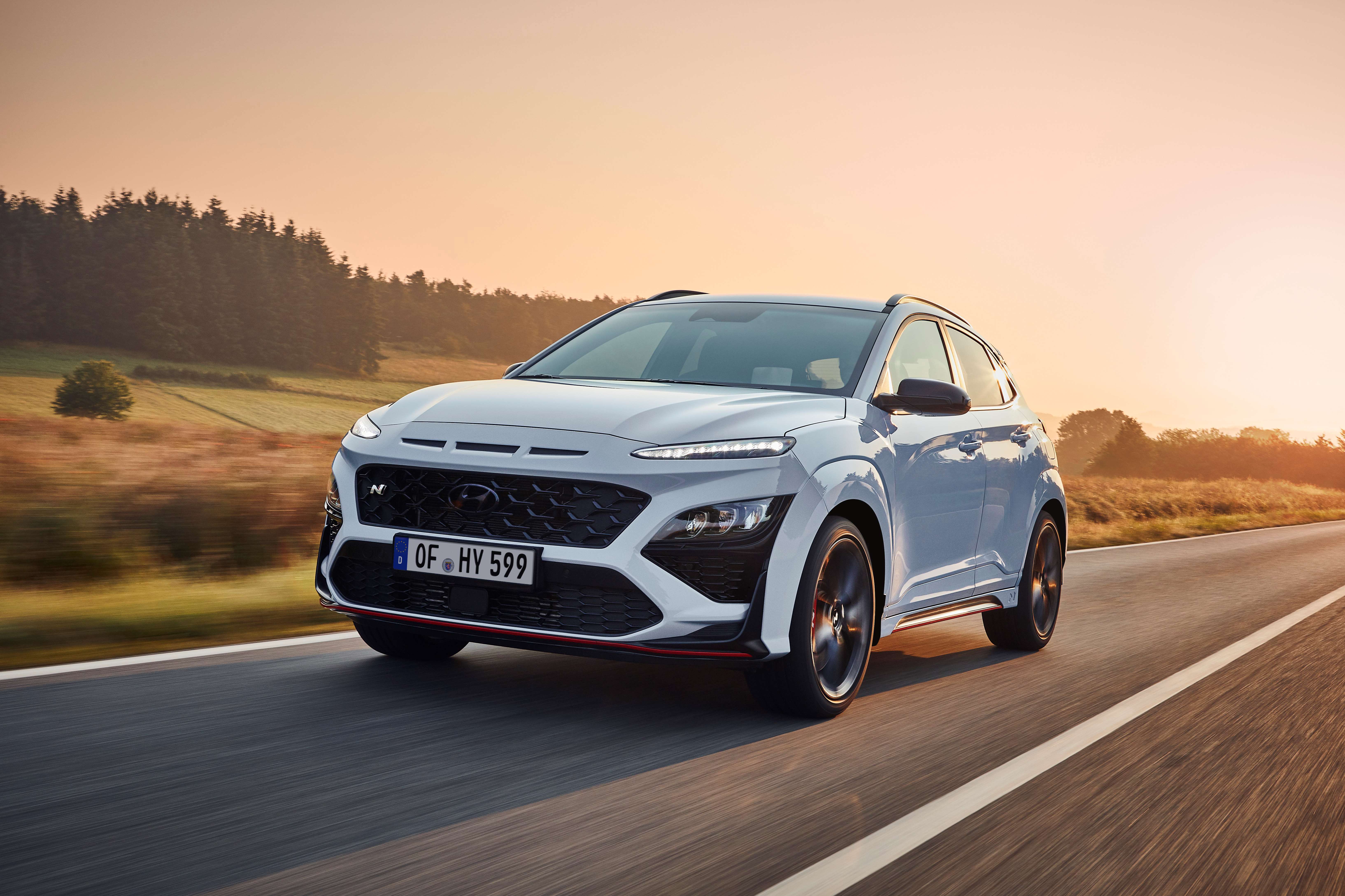 hyundai-kona-n-test-drive-sonic-blue-driving-30.jpg
