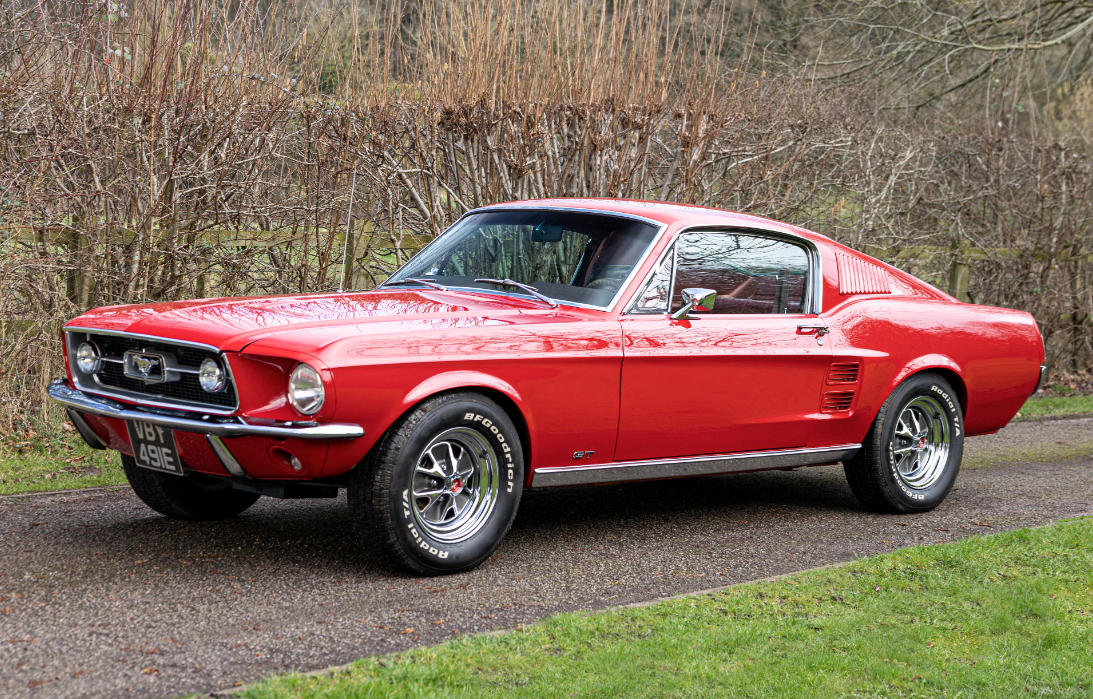 ford-mustang-gt390-fastback-coupe.png