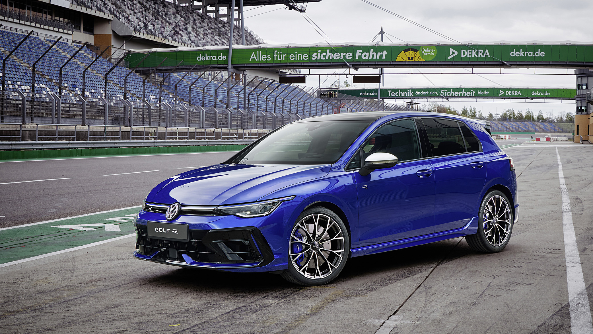 golf r 01.jpg