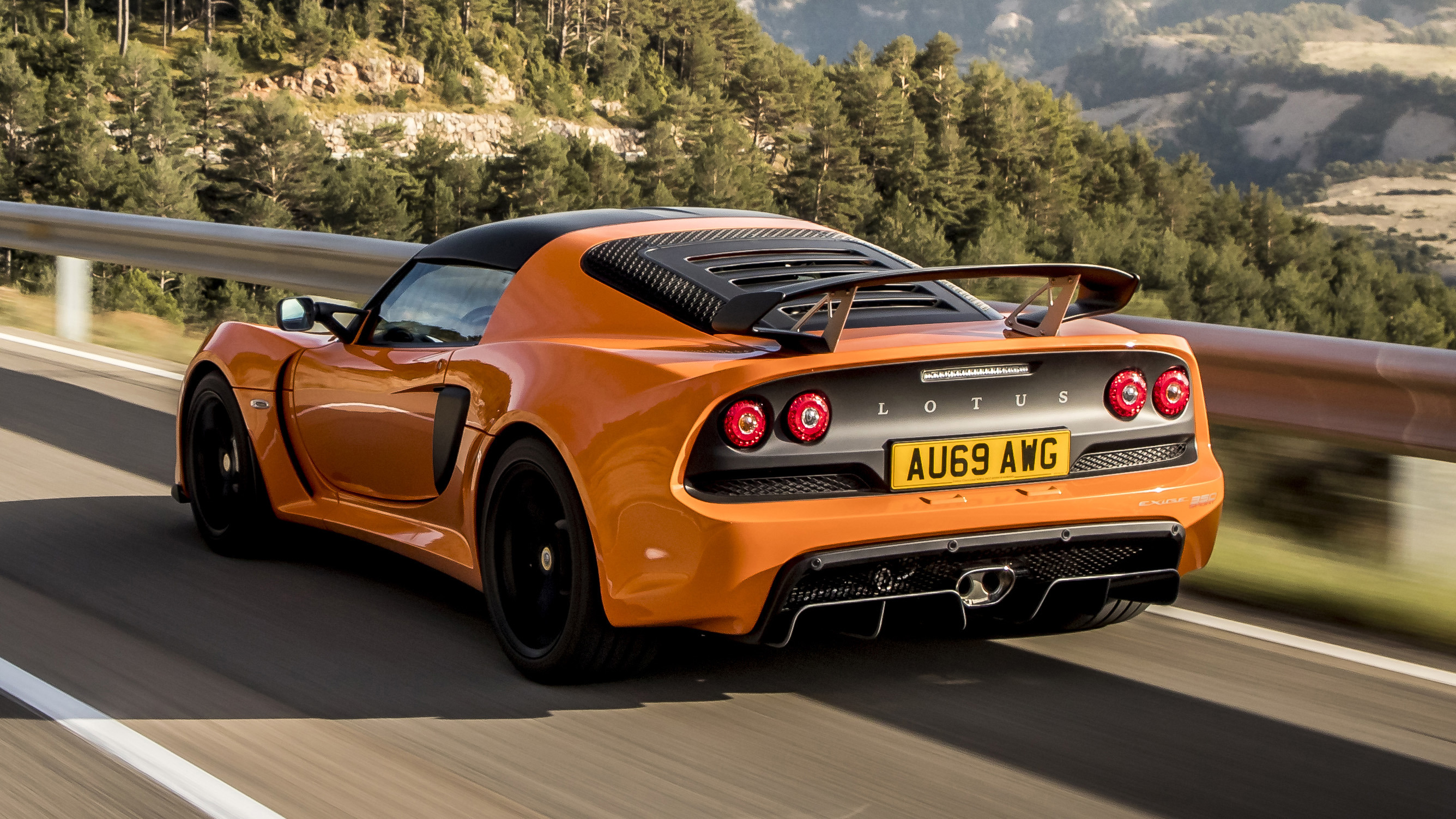 Lotus_Exige_350_Sport_007 copy.jpg