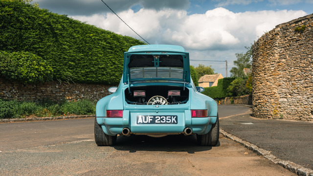 thornley kelham 911 restomod 01.jpg
