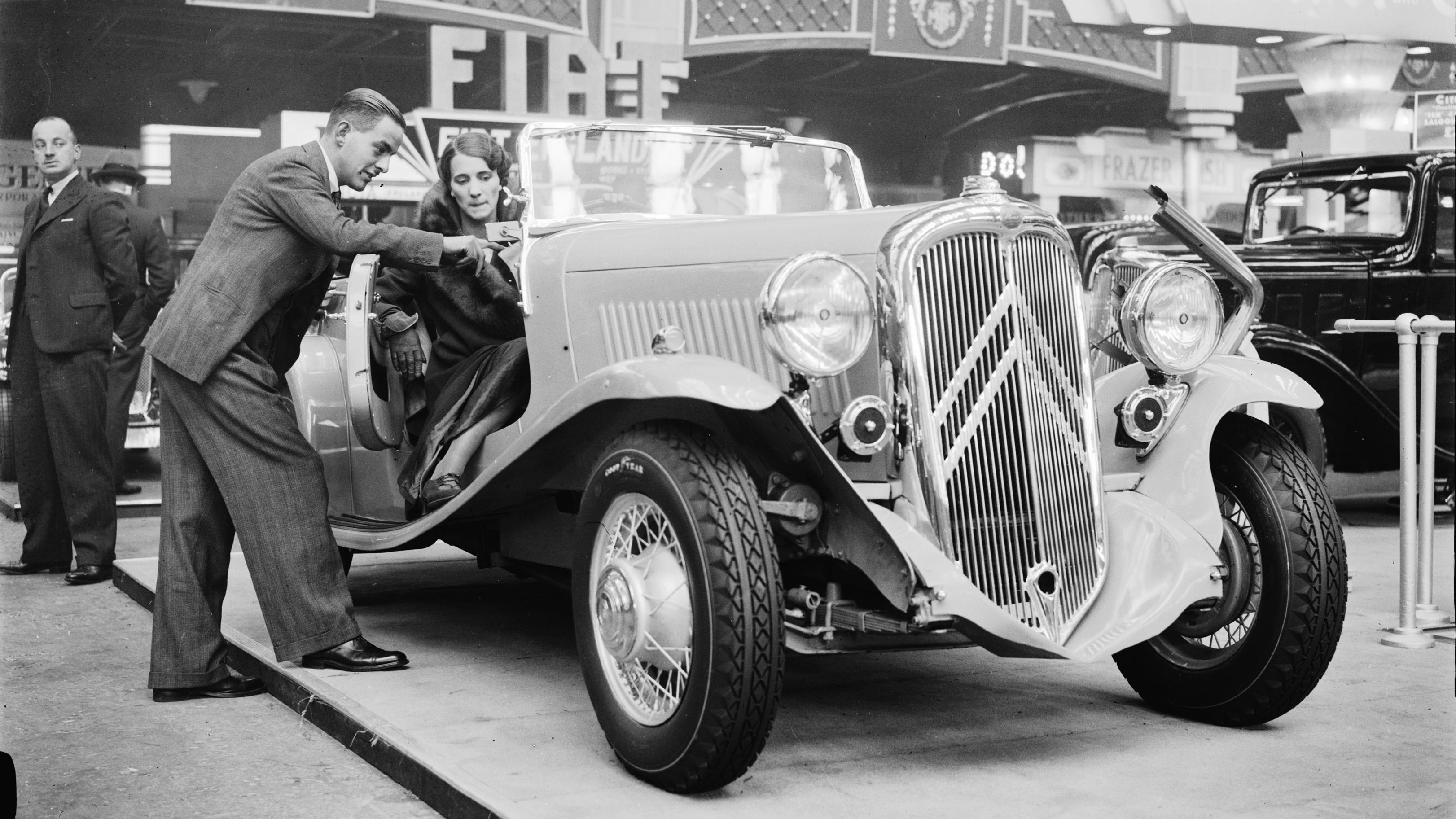 citroen dealer getty images.jpg