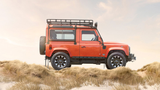 classic defender v8 works bespoke 01.jpg