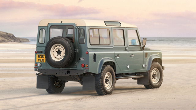 classic defender v8 works bespoke 08.jpg