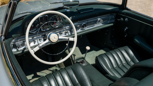 Mercedes-Benz 300SL Roadster 2 copy.jpg