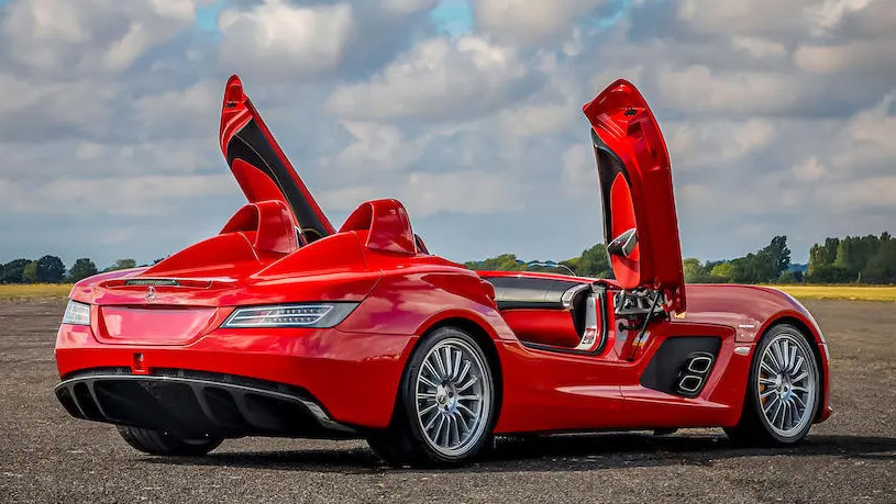 2010 Mercedes-Benz SLR McLaren Stirling Moss copy.jpg