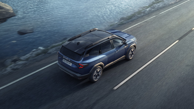 dacia bigster 04.jpg