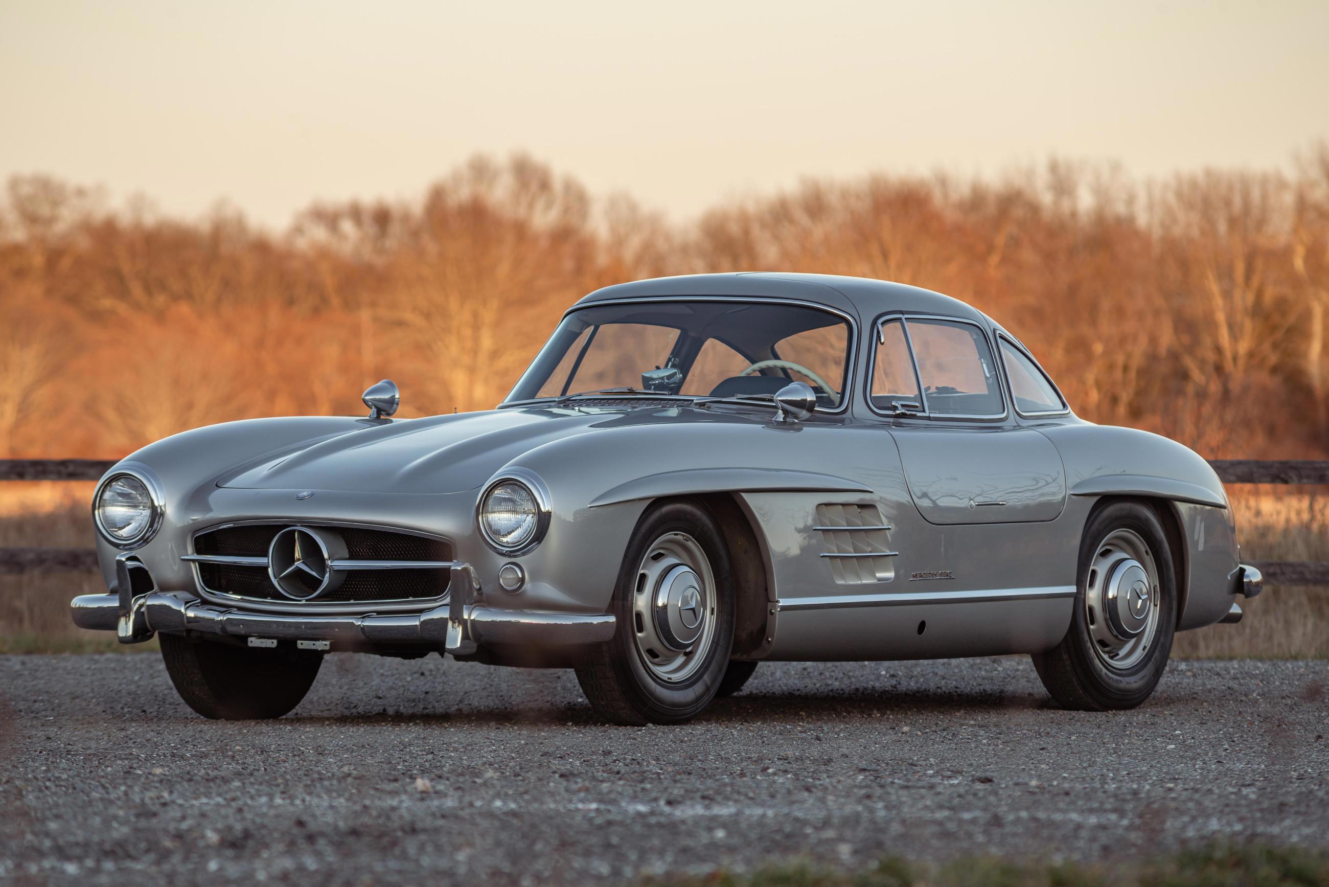 Mercedes-Benz 300SL Gullwing.jpg