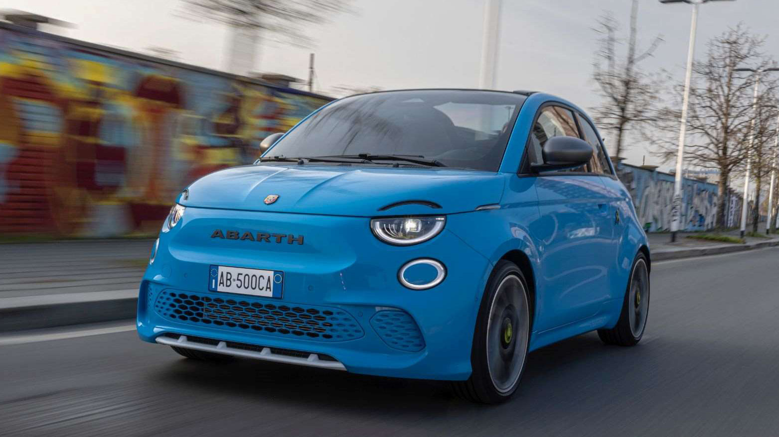 abarth_500e copy.jpg