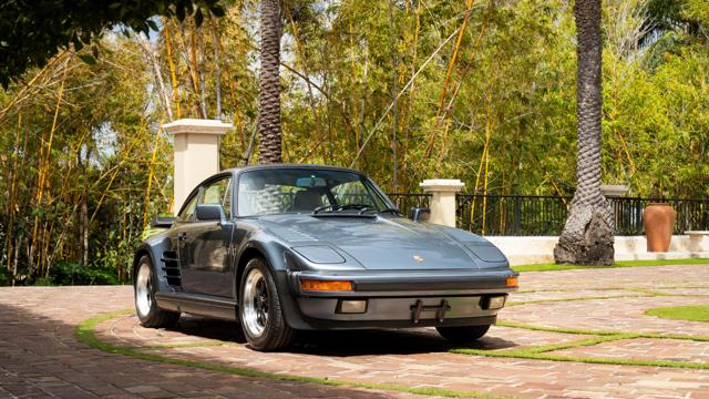 Porsche_930_Flat_Nose_front.jpg