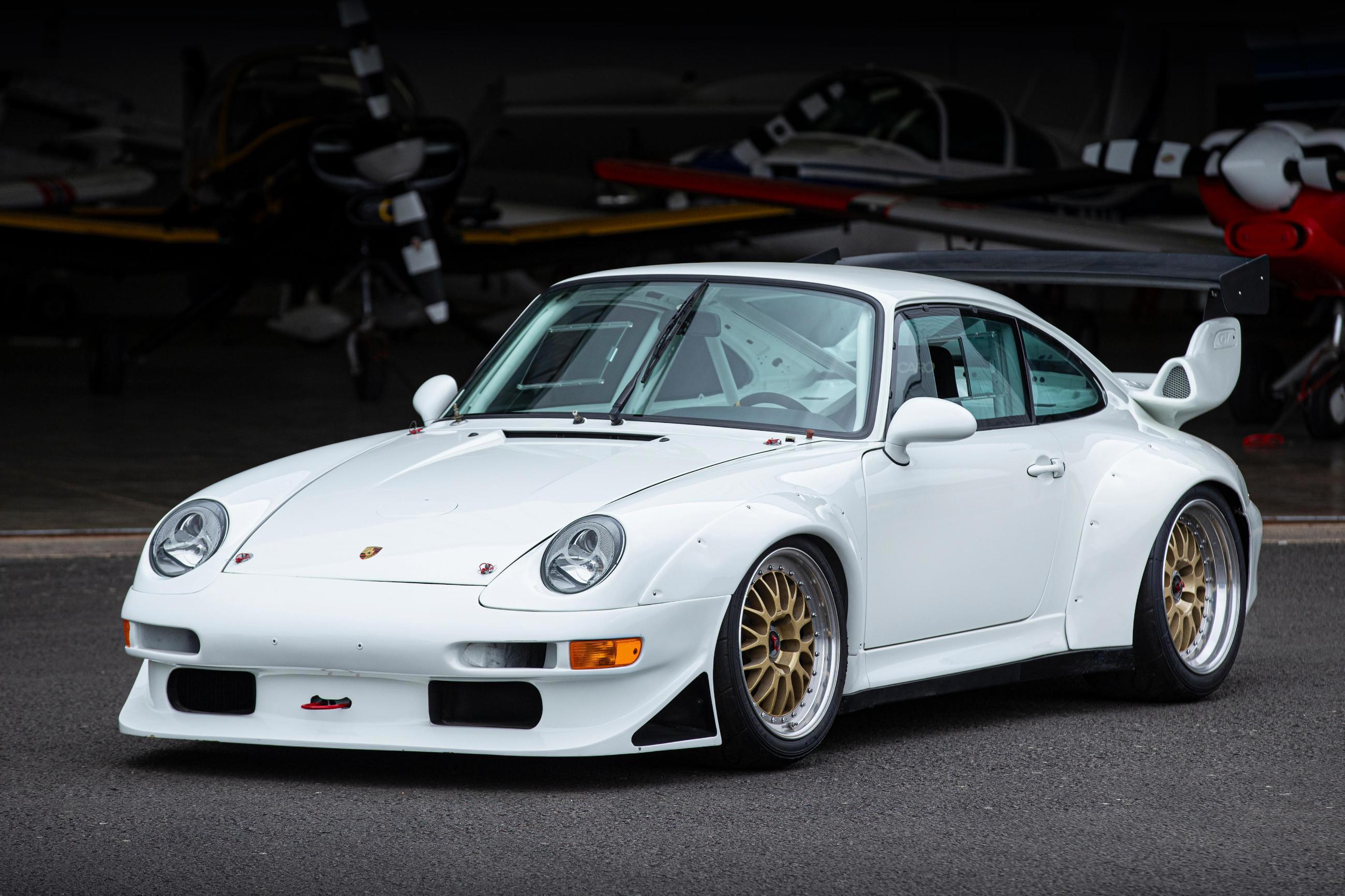 Porsche_993_GT2.jpg