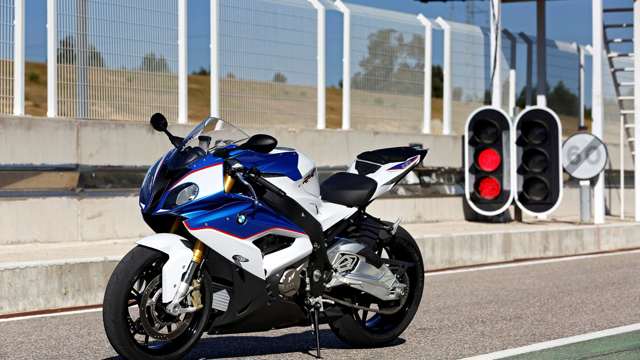 bmw_s1000rr_22041609.jpg