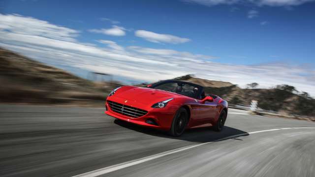 ferrari-california-t-hs-094.jpg