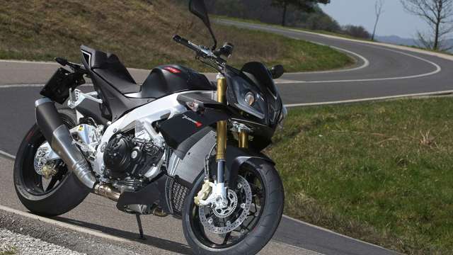 aprilia_tuono_20051626.jpg