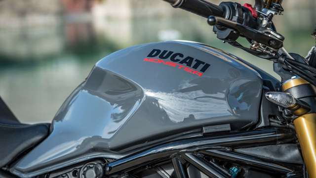 ducati_monster_28042017_goodwood__1200s_18.jpg