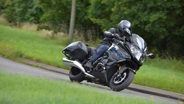 bmw_k1600_bagger_goodwood_test_01121729.jpg