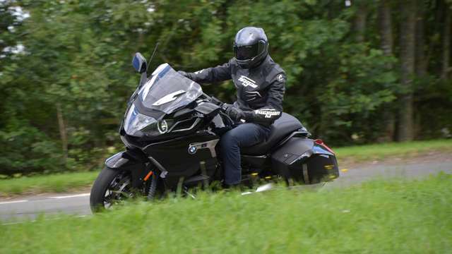 bmw_k1600_bagger_goodwood_test_01121733.jpg
