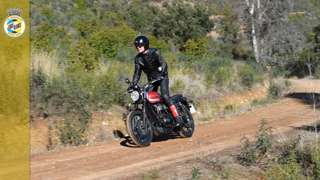 triumph_street_scrambler_19121783.jpg