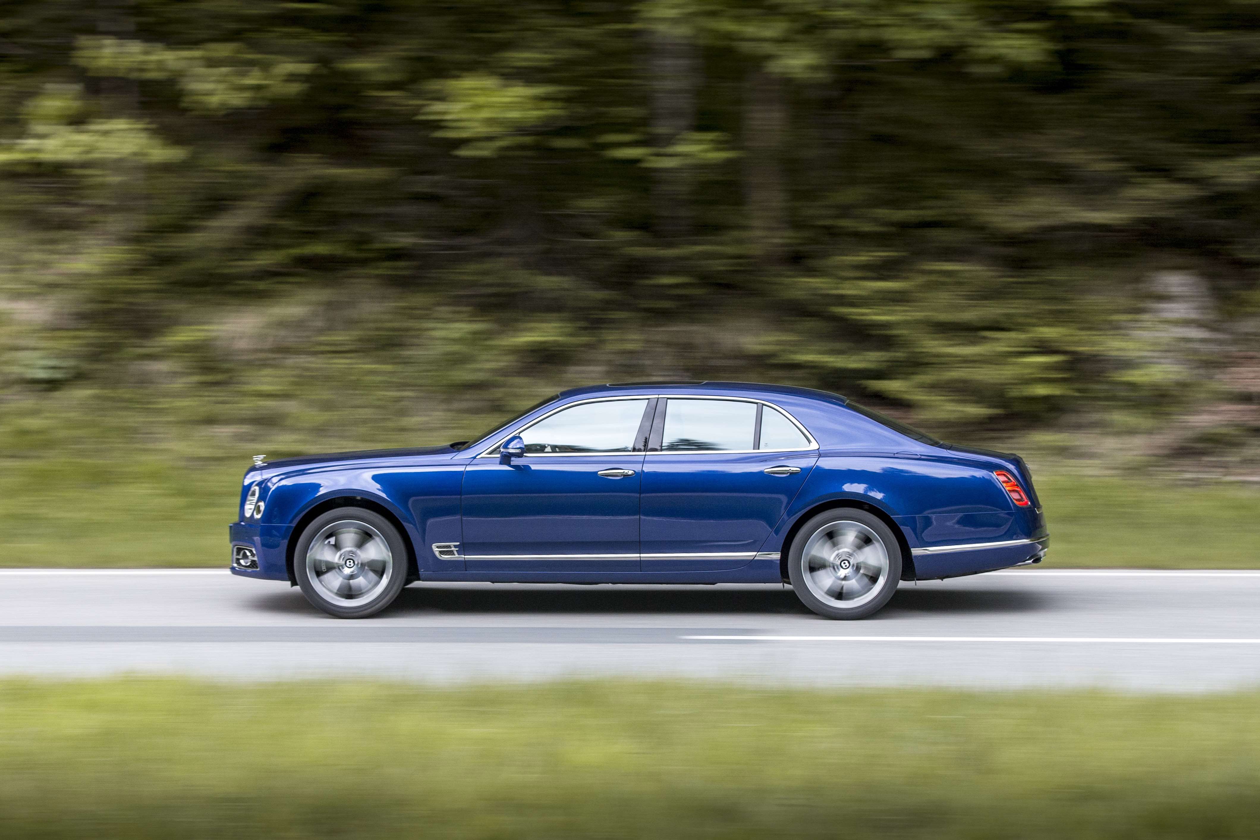 bentley_mulsanne_speed_2702201750_04.jpg