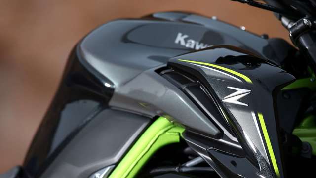 kawa_z900_2017_22.jpg