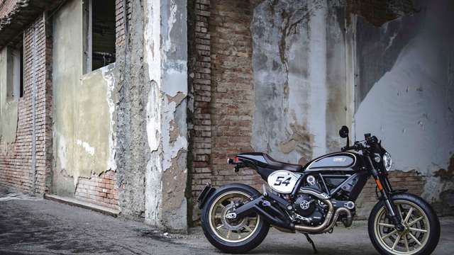 ducati_scrambler_cafe_racer_20101708.jpg