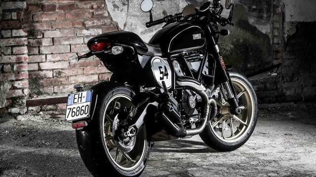 ducati_scrambler_cafe_racer_20101709.jpg