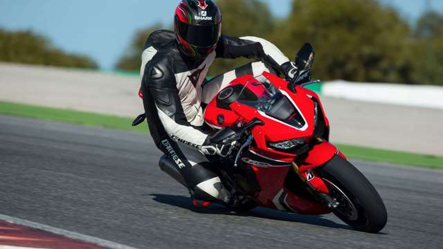 goodwood_test_honda_cbr_25092017__2017_22.jpg