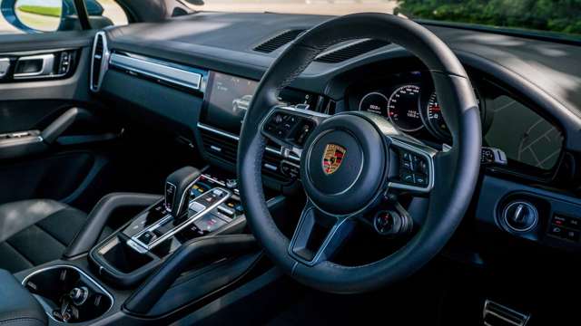 porsche_cayenne_s_14111807.jpg