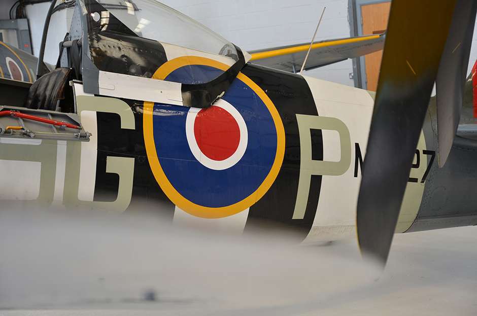 supermarine-spitfire-gallery-buy-for-sale-stats-dsc_392420141009supermarine-spitfire-gallery-buy-for-sale-stats-dsc_392420141009.jpg