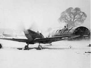 winter-flying-at-goodwood.jpg