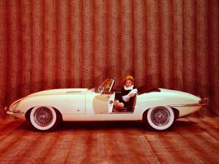 1961-jaguar-e-type-us_008.jpg